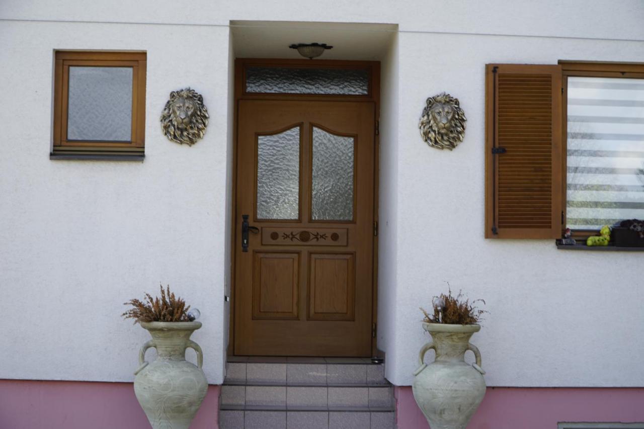 Pension-Ferienwohnung Rotar Фаак ам Зее Екстериор снимка